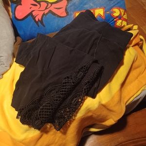 Livi by Lane Bryant capri leggings